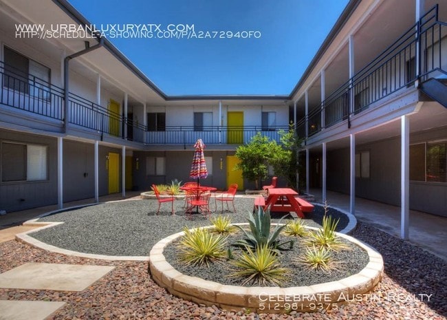 Building Photo - Duet on 39th