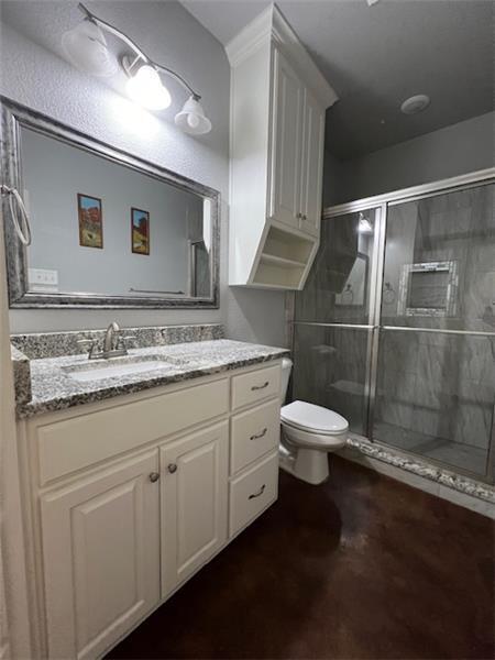 Building Photo - 423 Spring St