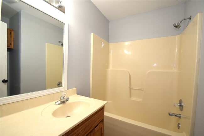 Building Photo - 12 Burnett Cir