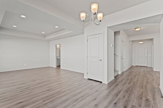 Building Photo - 1422 N Corbin Rd