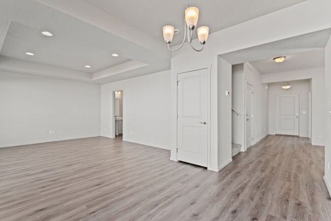 Building Photo - Stunning 3 Bed, 2.5 Bath Home in Spokane V...