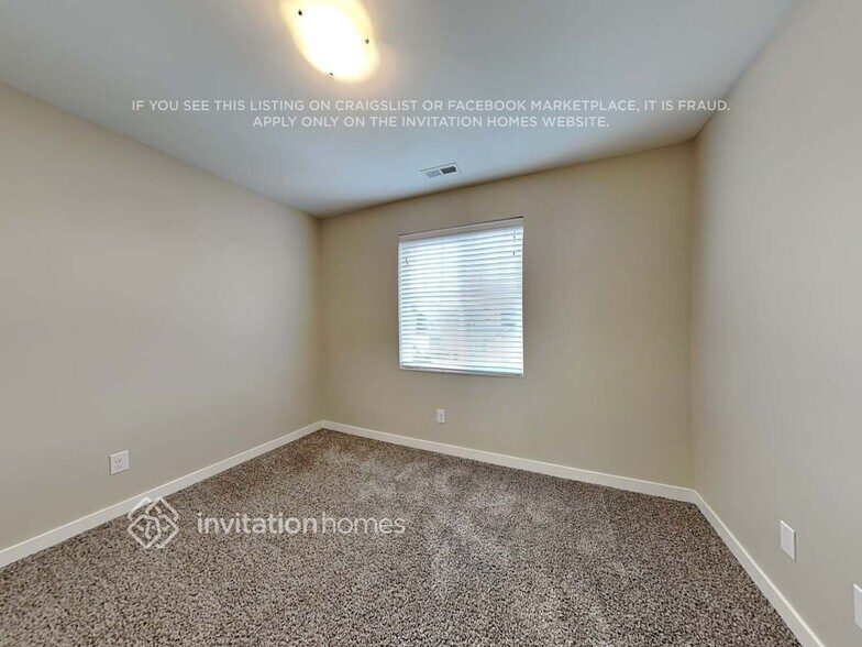 Building Photo - 9084 Aster St SE