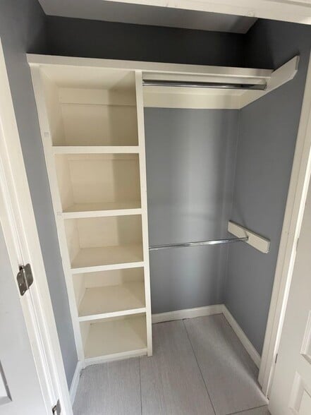 Building Photo - 1421 W Harrison Ave