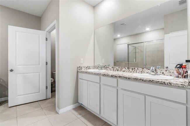 Building Photo - 3914 Lively Coral Pl