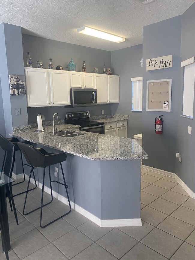 Kitchen - 4774 Vero Beach Pl