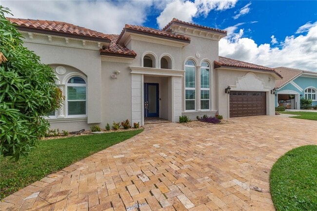 Building Photo - 25 Leeward Island