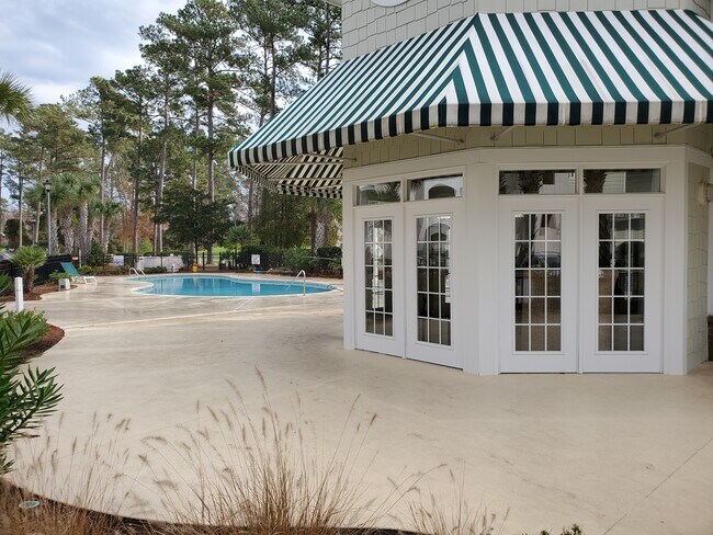 Community Pool - 108 Cypress Point Ct #106-B