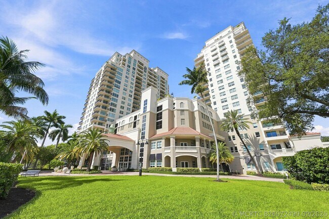 Building Photo - 610 W Las Olas Blvd