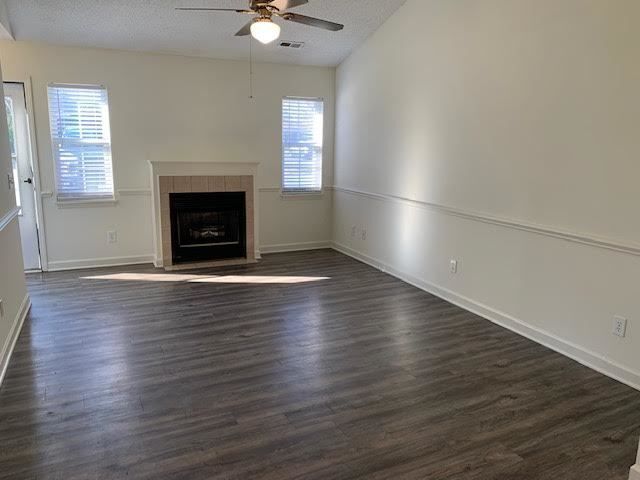 Building Photo - 4320 Belcher St