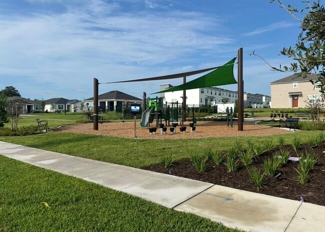 Building Photo - 9051 Coral Cpe St