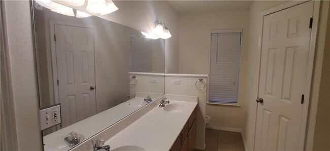 Building Photo - 3362 Brian St