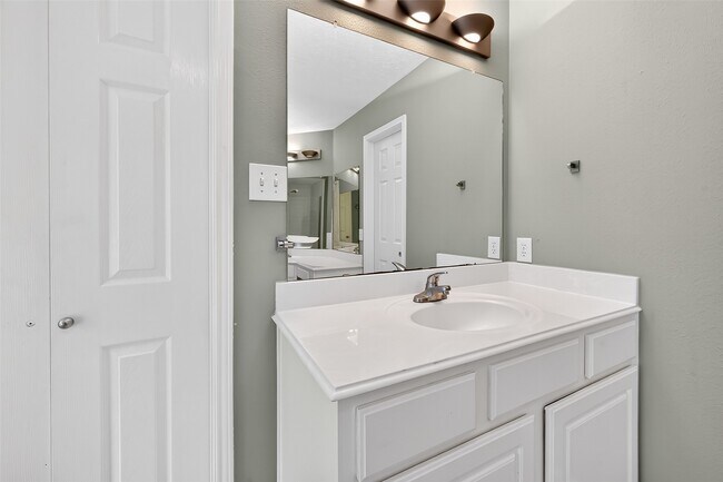 Building Photo - 21519 San Marino Dr