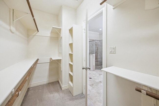 Building Photo - 1316 Birdsall St