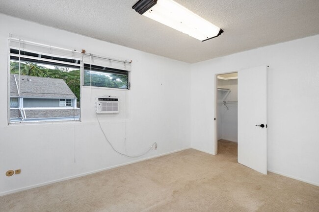 Building Photo - Hokuloa - 2 bedroom, 2 bathroom, 2 vehicle...