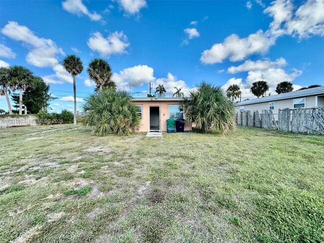 Building Photo - 6268 US-441