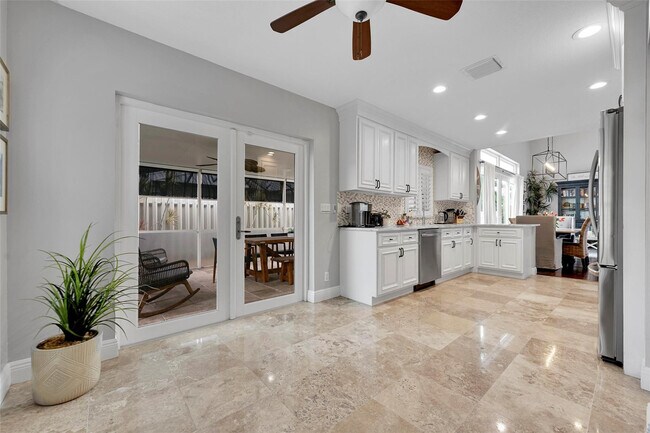 Building Photo - 3588 Sahara Springs Blvd