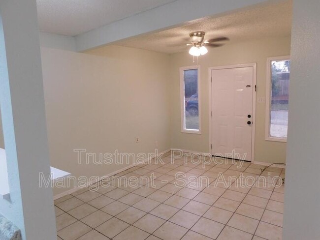 Building Photo - 801 Rittiman Rd