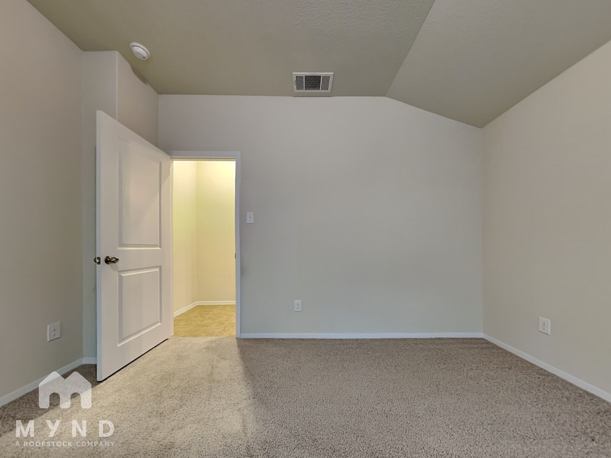 Building Photo - 20216 Boggy Ford Rd