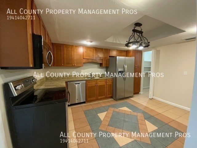 Building Photo - 1106 Longfellow Way