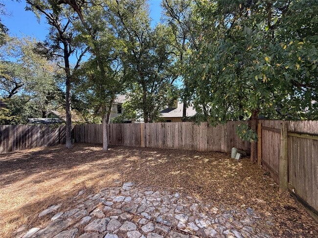 Building Photo - 12803 Humphrey Dr