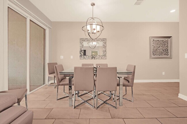 Building Photo - 8935 Stinger Dr