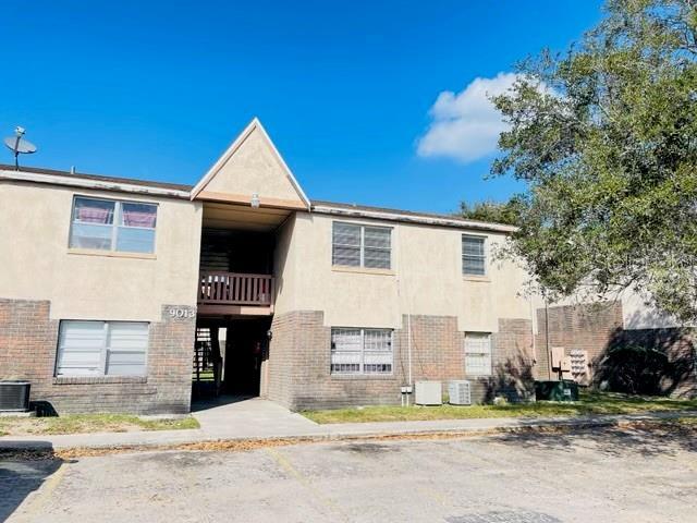 Building Photo - 9013 Westchester Cir