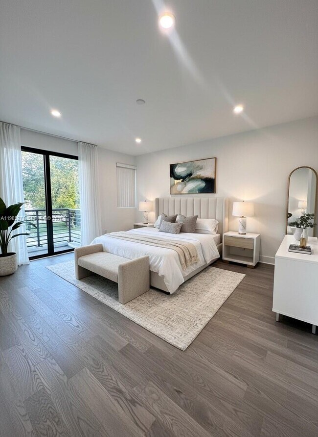 Building Photo - 5481 W Oak Wy