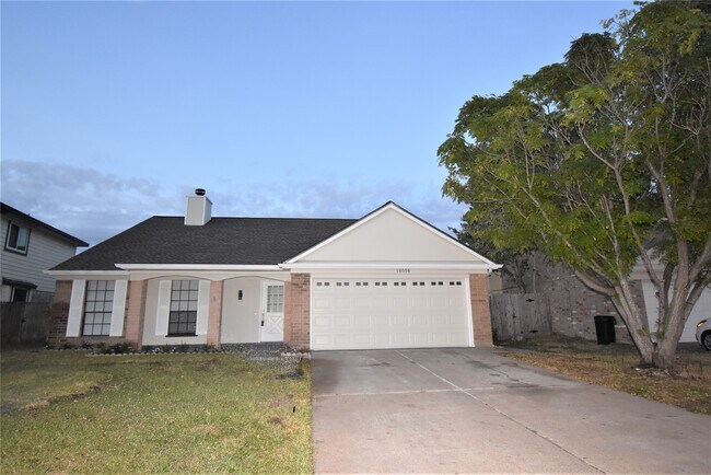 Building Photo - 18058 Brooknoll Dr