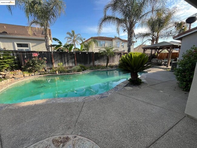 Building Photo - 6238 Crystal Springs Cir