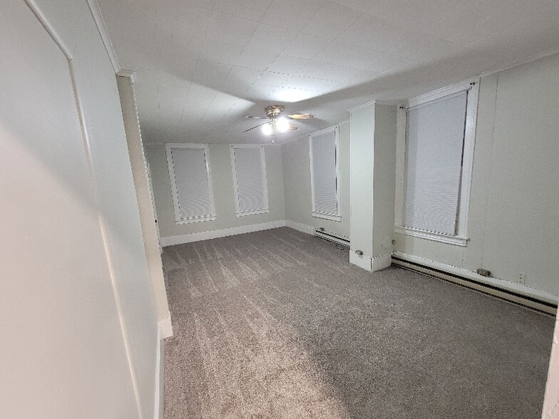 Building Photo - 214 Fulton St