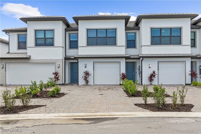 Primary Photo - 27859 Solis Grande Dr