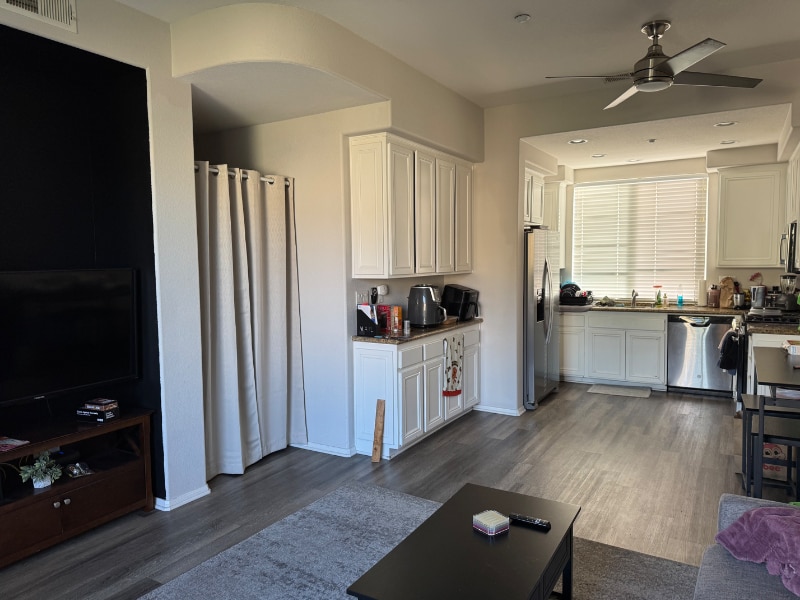 Building Photo - 604 Kellogg St