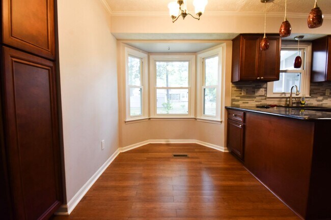 Building Photo - Coming Soon!! 3 Bedroom 2.5 Bathroom : Dogs Okay