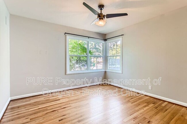 Building Photo - 3740 SE 134th Ave