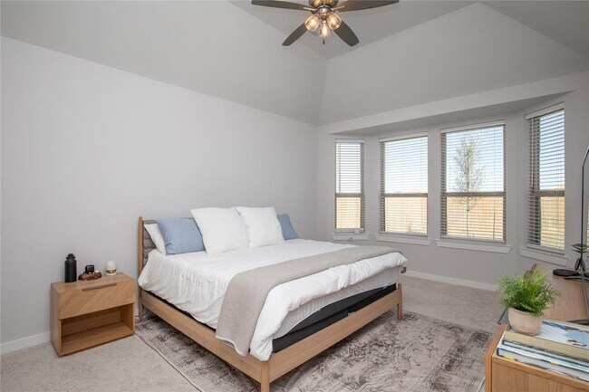 Building Photo - 19722 Upper Canyon Ct