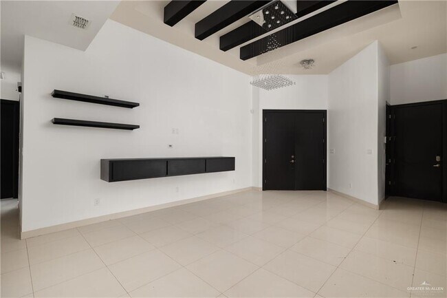 Building Photo - 16 N 47th St