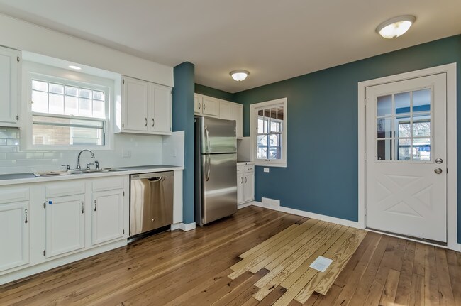 Building Photo - 1144 California St NW