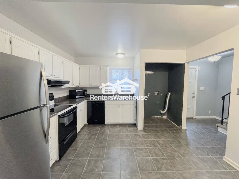 Building Photo - 5629 Banbury Ct