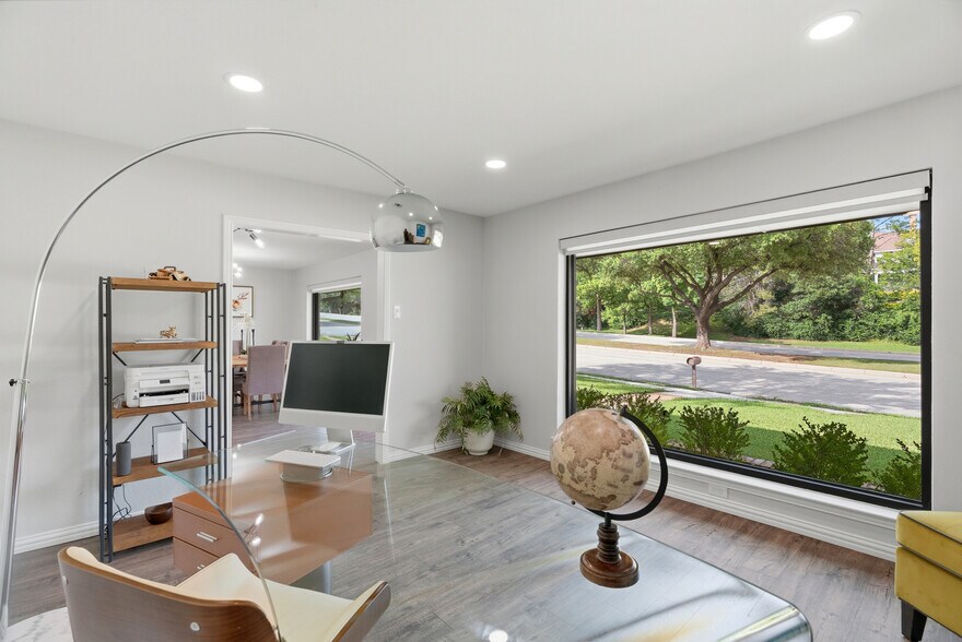Building Photo - 412 E Northgate Dr