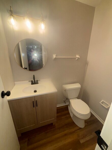 Building Photo - 11 Blackwell Ct