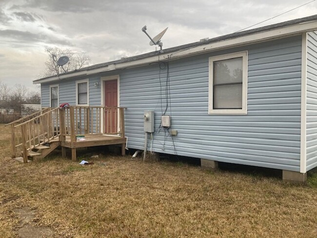 Primary Photo - Gulfport 3 Bedroom