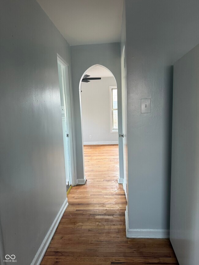 Building Photo - 3015 S Holt Rd