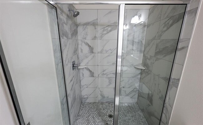 Building Photo - 2992 Mearshire Dr