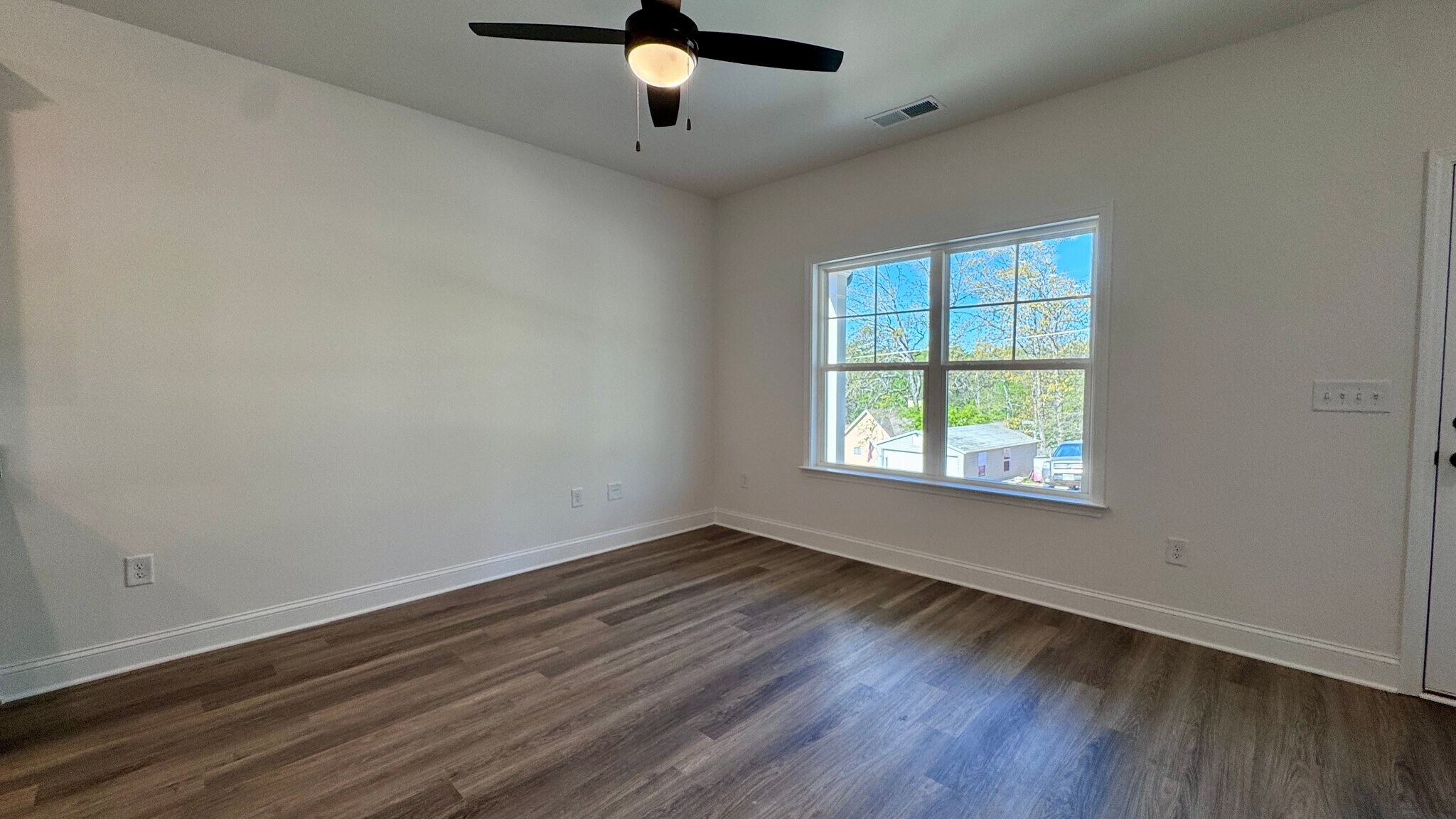 Building Photo - 1905 Driftwood Cir