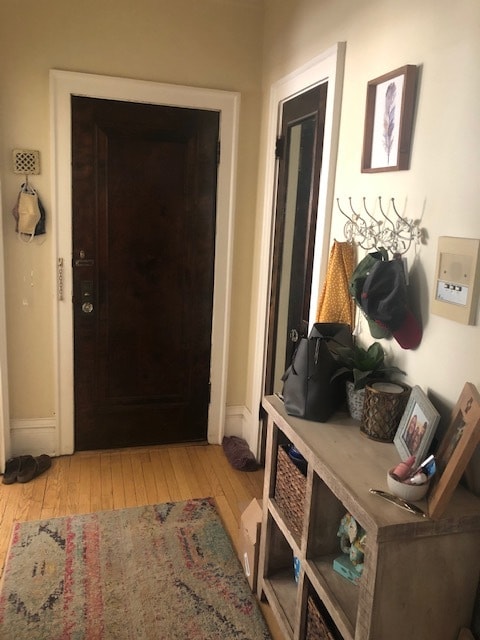 Condo entryway with coat closet - 212 N Oak Park Ave