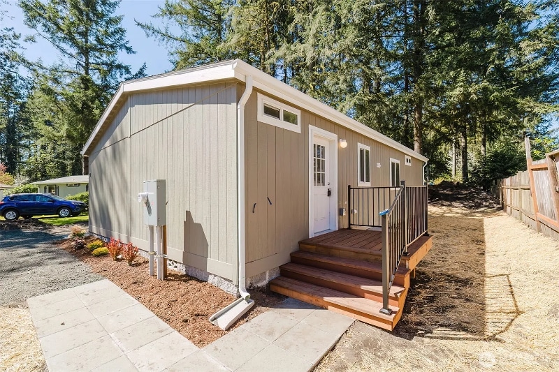 Building Photo - 2535 70th Ave SW