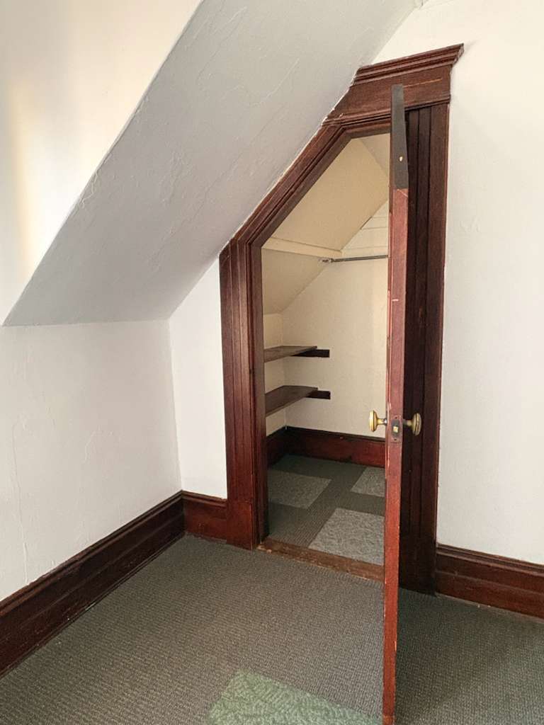 Building Photo - 331 Chestnut St