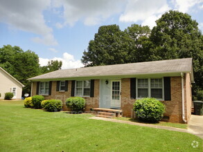Building Photo - 1648 Amber Ln