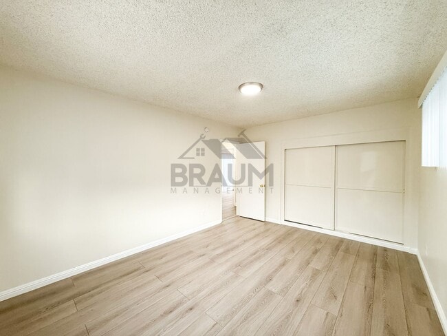 Building Photo - 19401 Haynes St