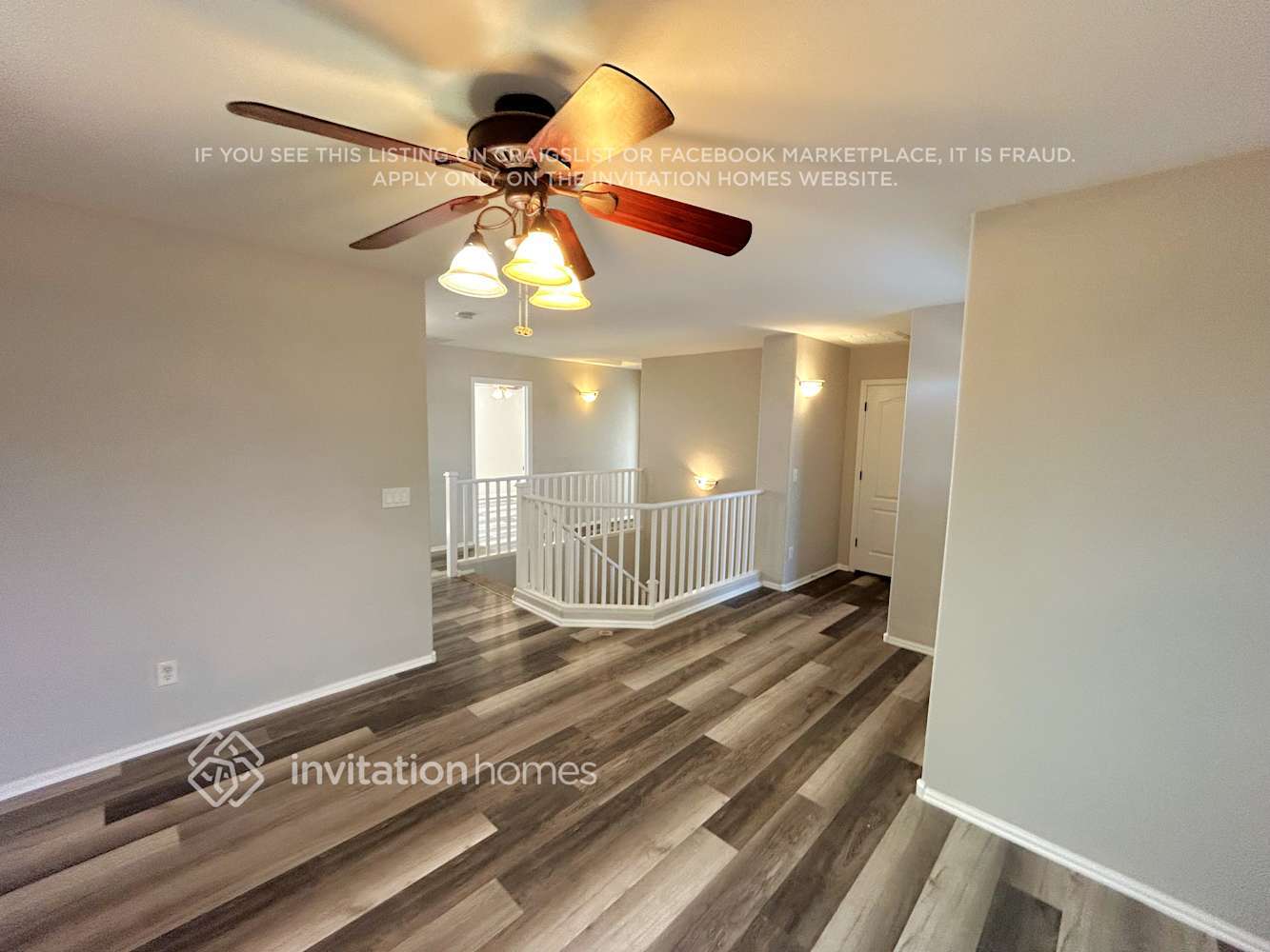 Building Photo - 2173 S 160th Ln